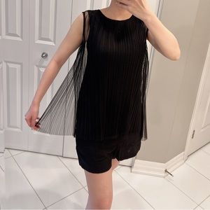 ✨ICÔNE✨ Sleeveless Two-layer Blouse